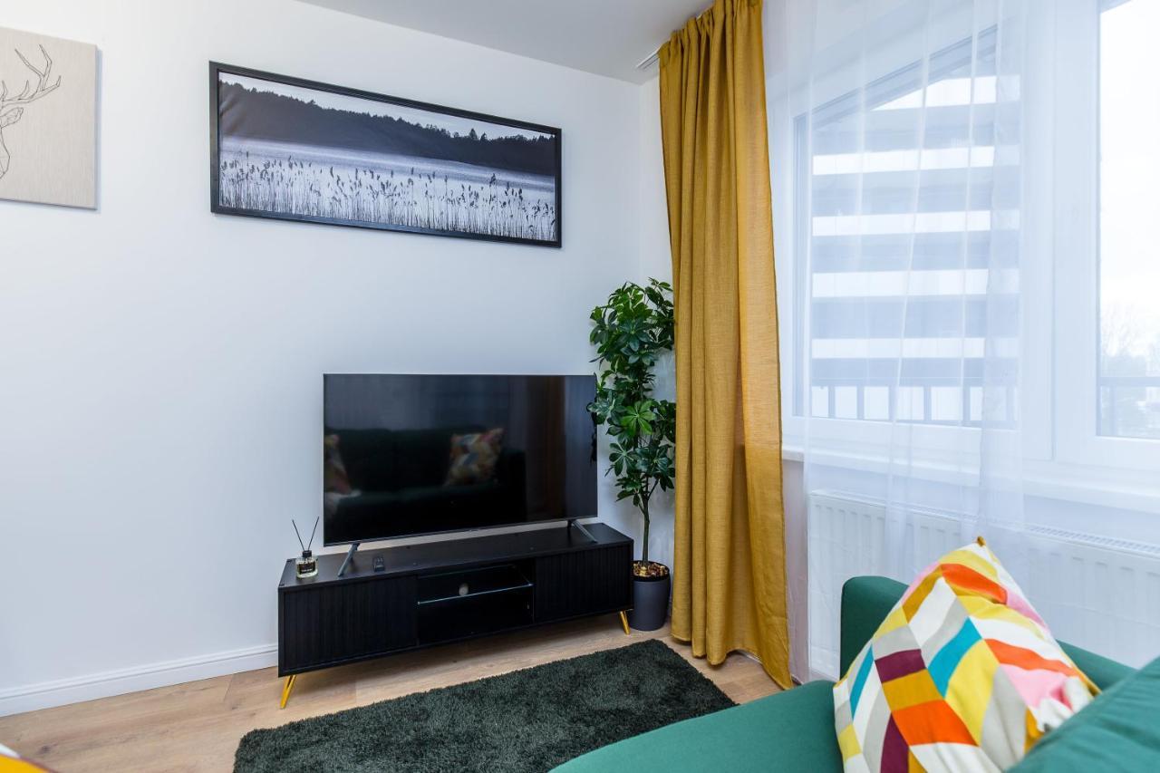 Cloud9 - Barska 69 Apartment Krakow Bagian luar foto