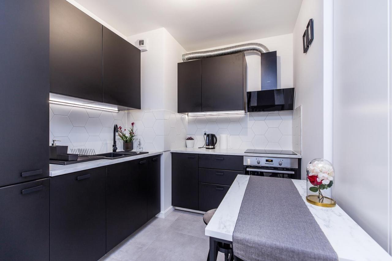 Cloud9 - Barska 69 Apartment Krakow Bagian luar foto