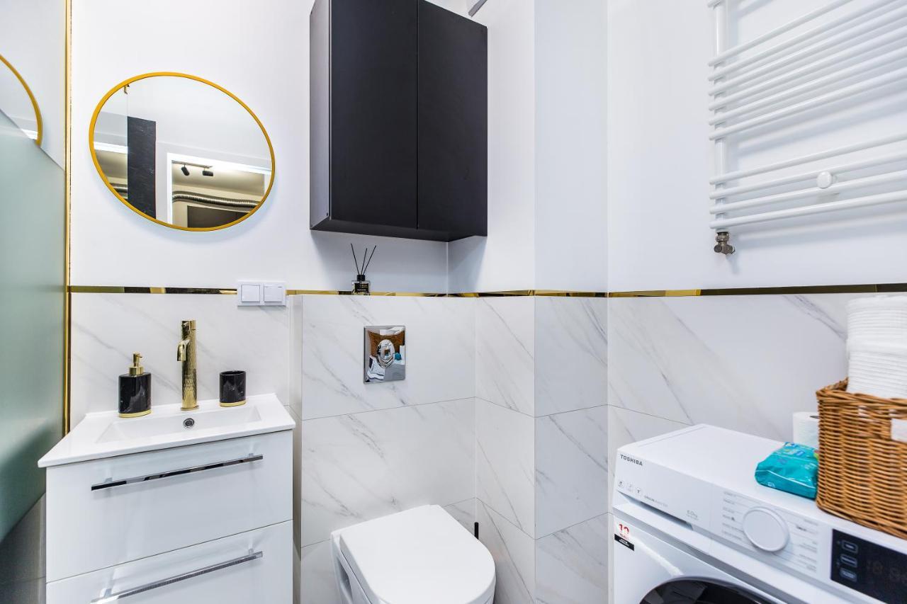 Cloud9 - Barska 69 Apartment Krakow Bagian luar foto